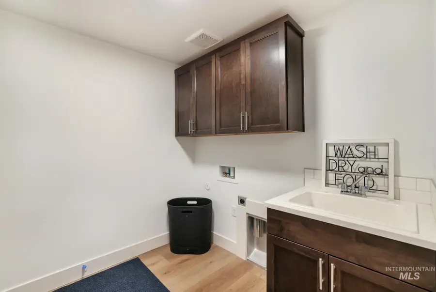 1697 Tule Dr #Lot 18, Block 1, Twin Falls, ID 83301 - #3