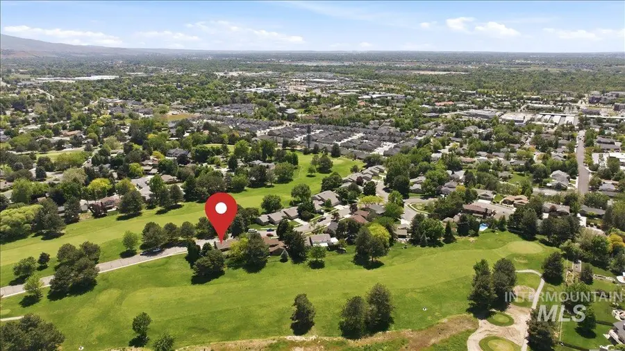 599 N Pebble Beach Way, Eagle, ID 83616 - #2