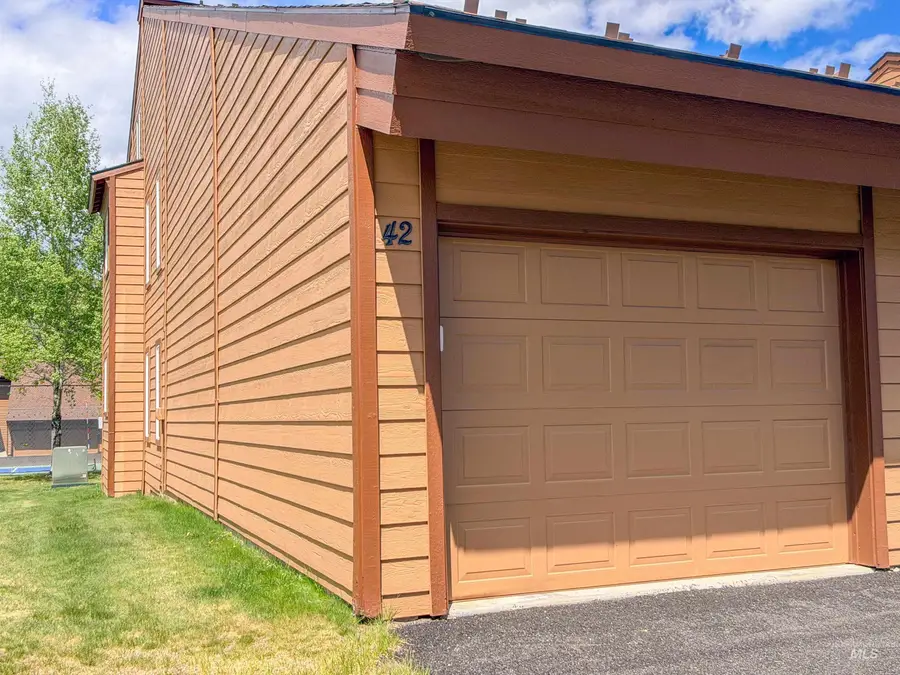 1607 N Davis Ave. #J-42, McCall, ID 83638 - #2