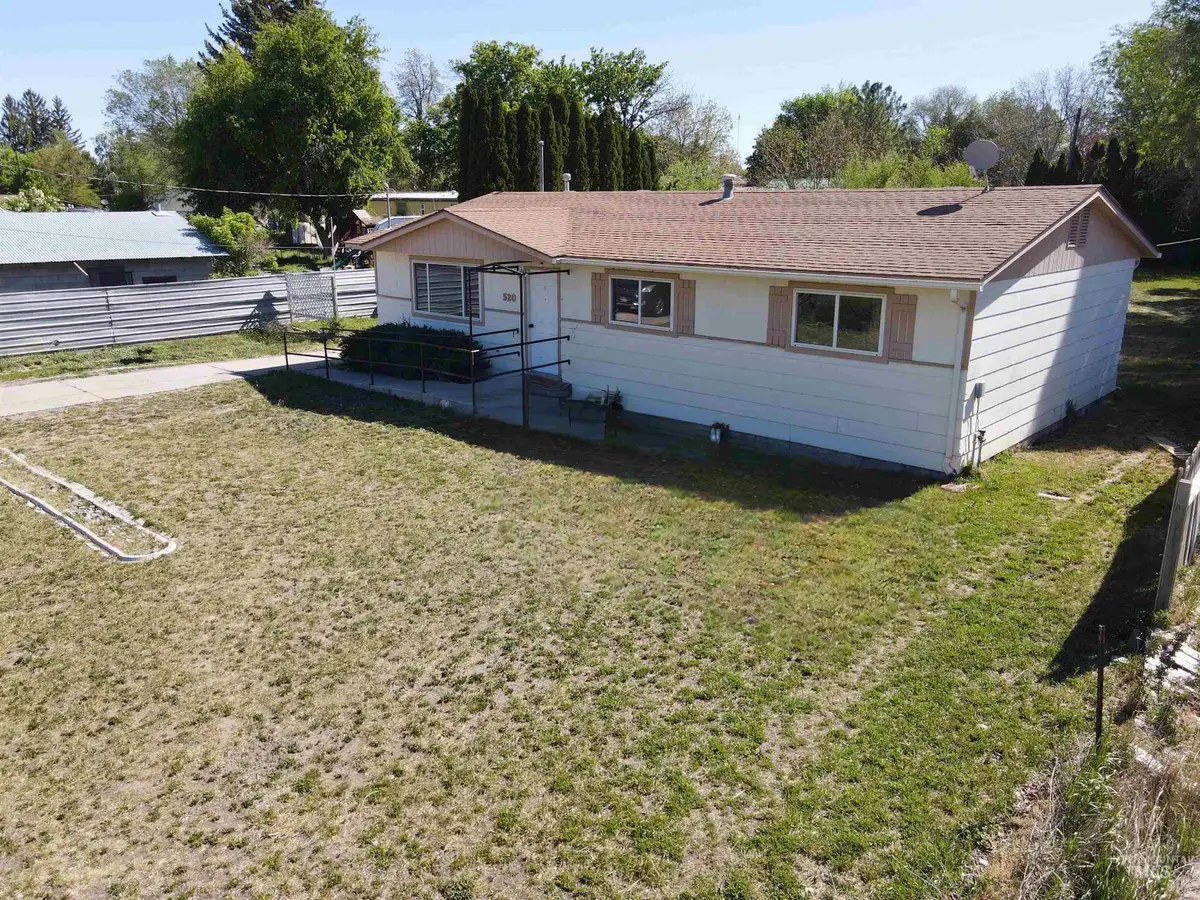 520 N Birch St, Jerome, ID 83338 - #1