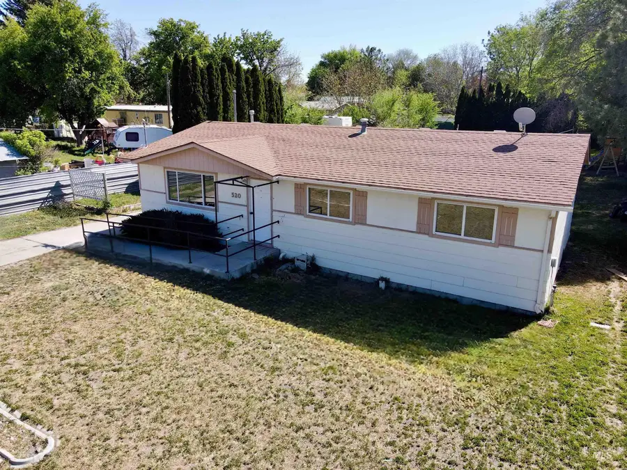 520 N Birch St, Jerome, ID 83338 - #2