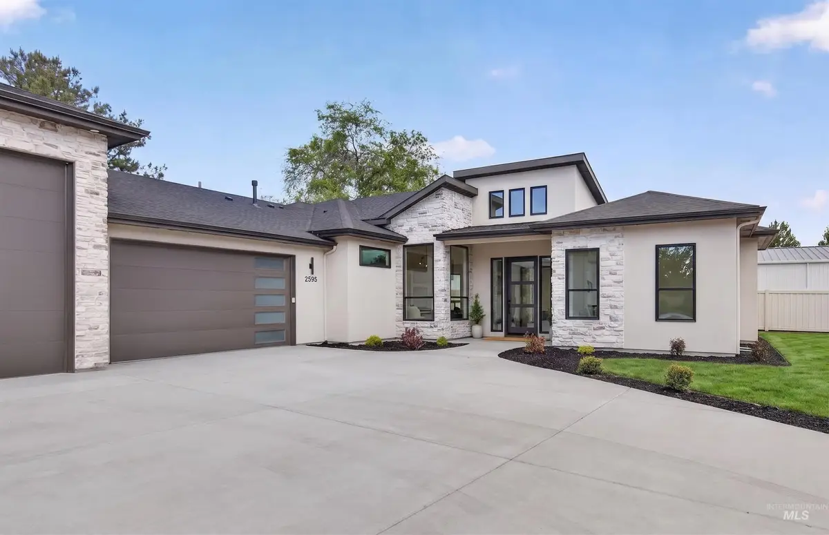 2591 S Greenwood Cir, Boise, ID 83706 - #1