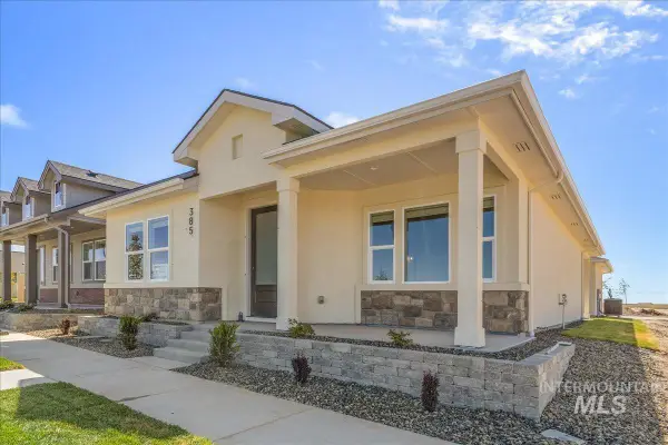 385 E Chevy Dr, Boise, ID 83716
