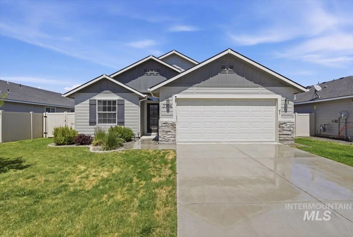 3306 W Remembrance Dr, Meridian, ID 83642 - #1