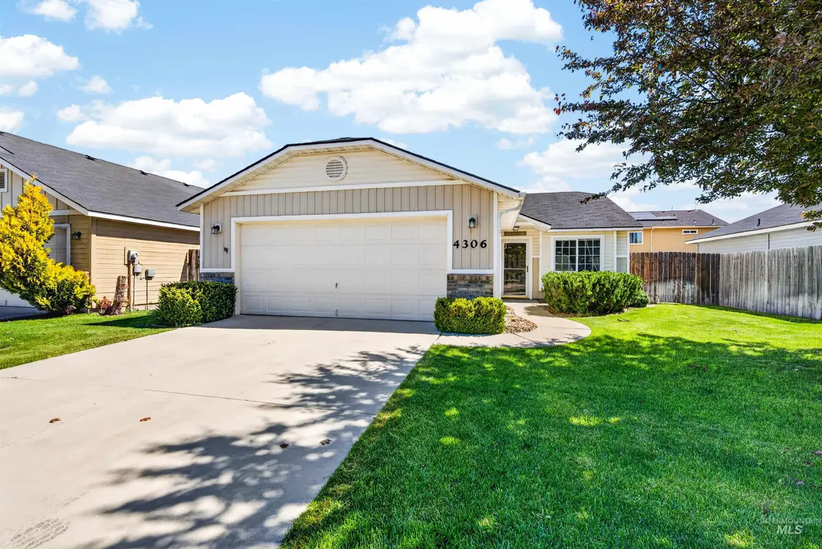 4306 S Glenmere Way, Meridian, ID 83642 - #1