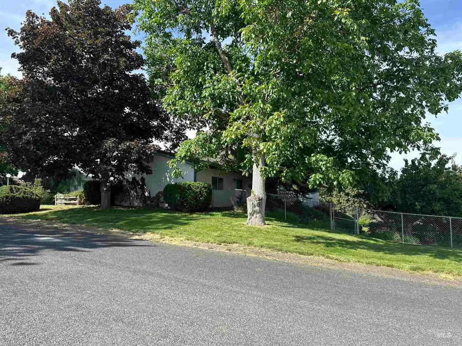 1620 6th Ave, Clarkston, WA 99403 - #3