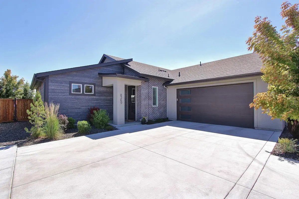 8369 W Meltwater Lane, Eagle, ID 83616 - #1