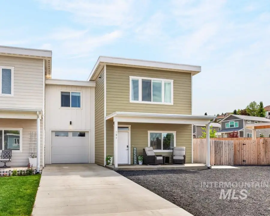 208 Wheatland Ct, Moscow, ID 83843 - #1
