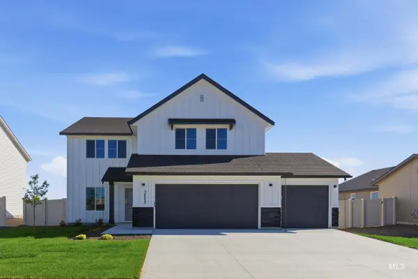 3660 E Jamestown Dr, Nampa, ID 83686