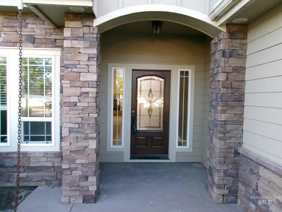 2112 S Miller Way, Nampa, ID 83686 - #2