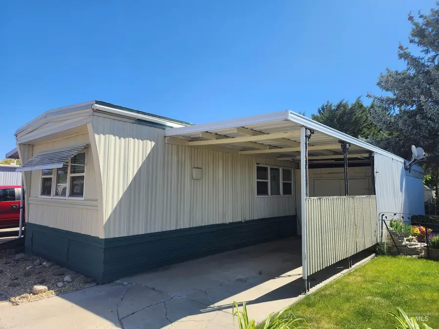 1715 W Flamingo #18, Nampa, ID 83651 - #3