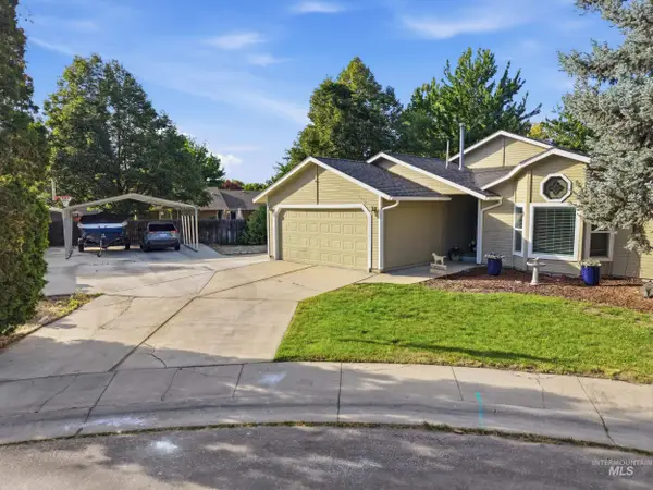 4956 W Shalecrest Ct, Boise, ID 83703