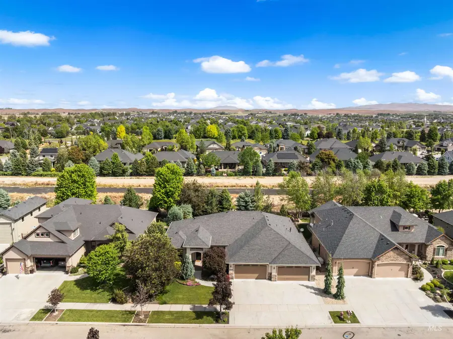 6036 W Founders Dr, Eagle, ID 83616 - #2