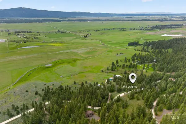 13301 Finlandia, McCall, ID 83638