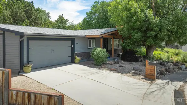 4400 W Castlebar Drive, Boise, ID 83703