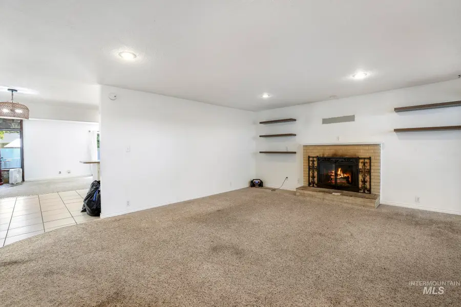 1228 Evergreen Dr, Twin Falls, ID 83301 - #2