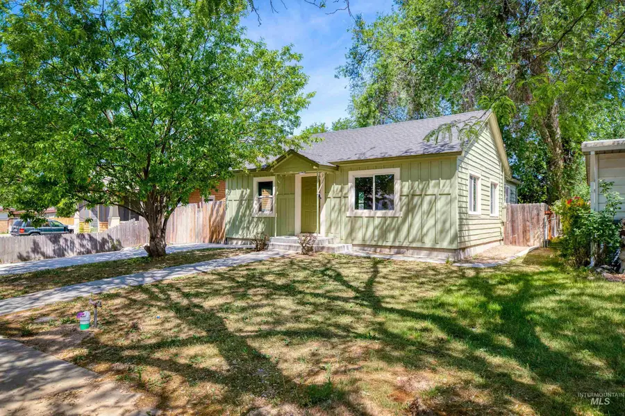 244 Owyhee, Nampa, ID 83651 - #2