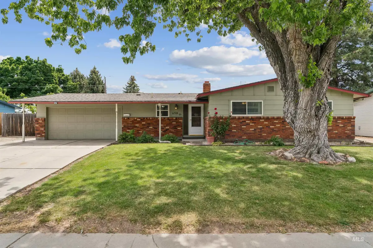 6701 W Grunder, Boise, ID 83705 - #1