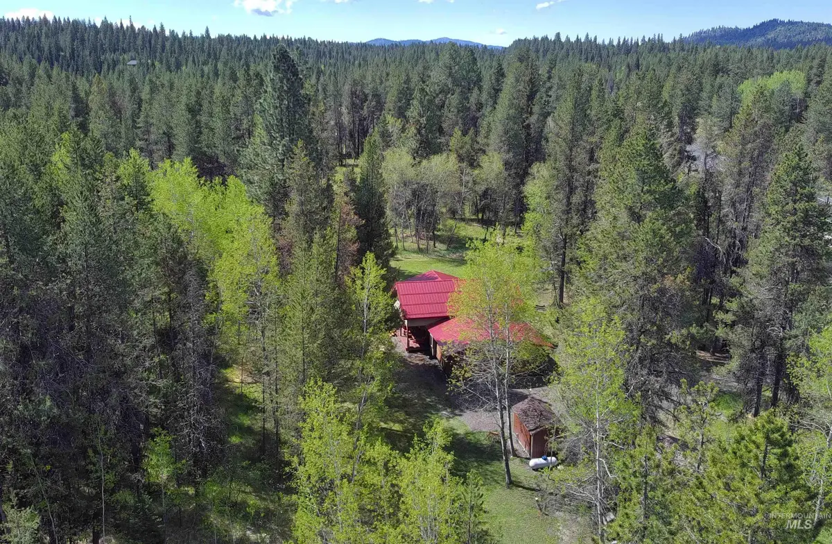 10534 Hwy 55, Cascade, ID 83611 - #1