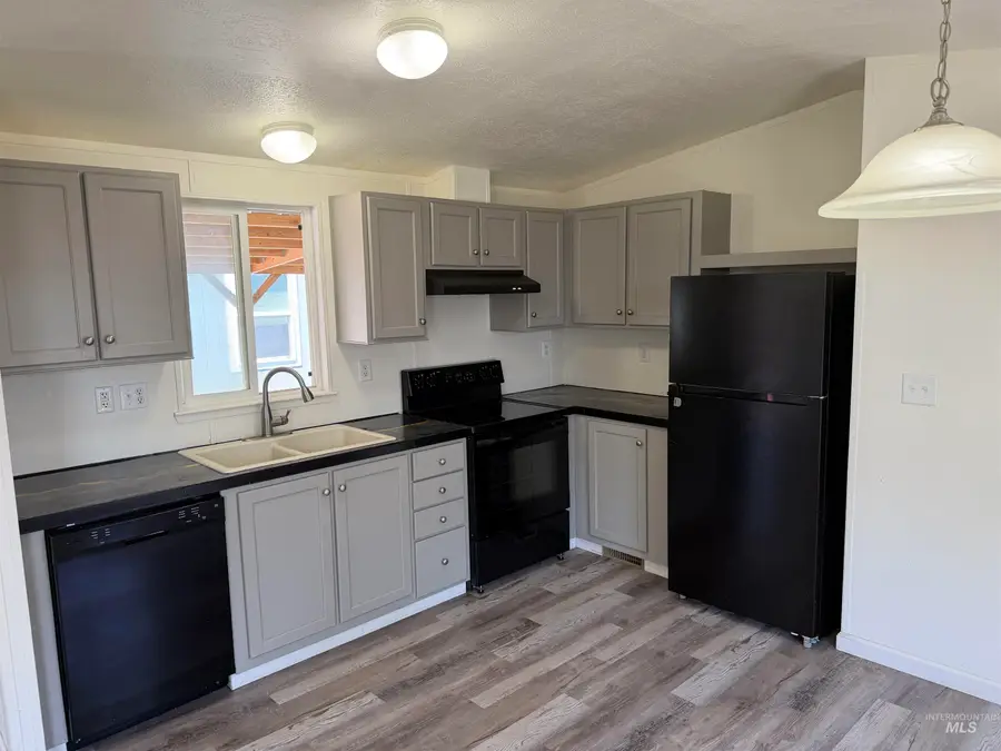 424 Cherry Lane #103, Meridian, ID 83642 - #3
