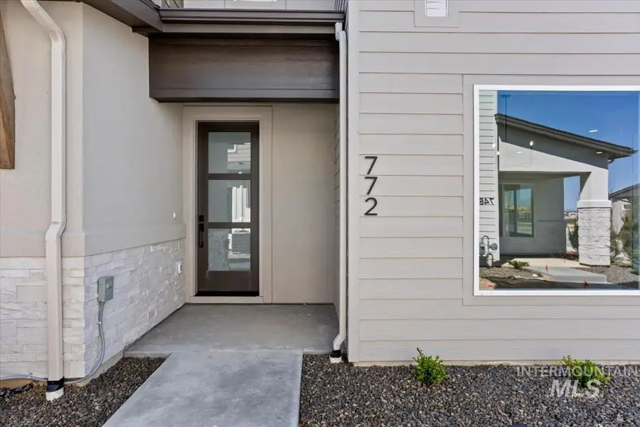772 S Calhoun, Star, ID 83669 - #2