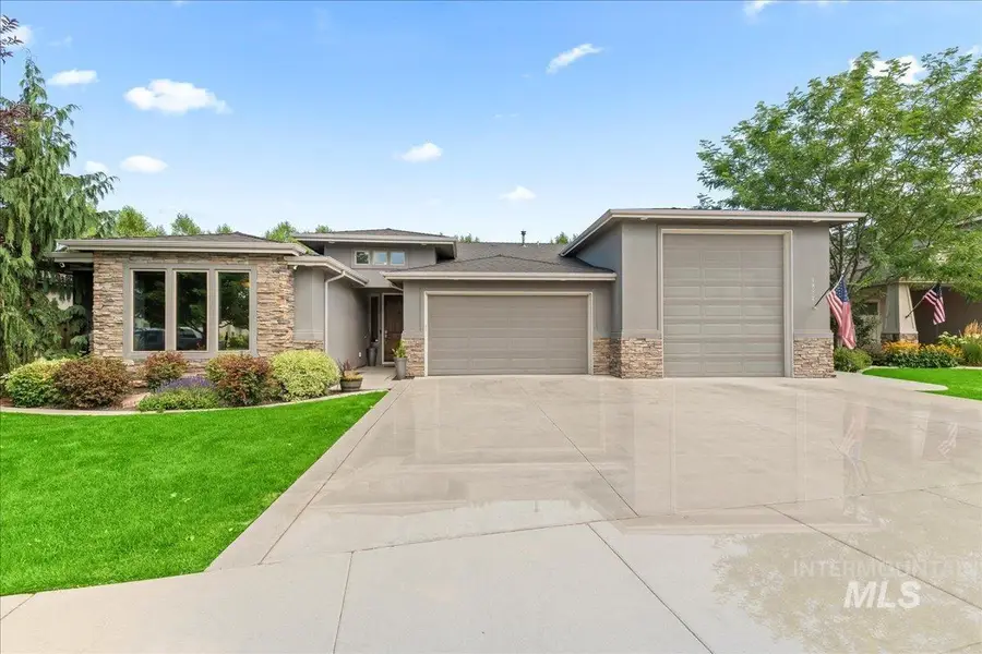 1882 E Three Corners Dr, Meridian, ID 83646 - #2
