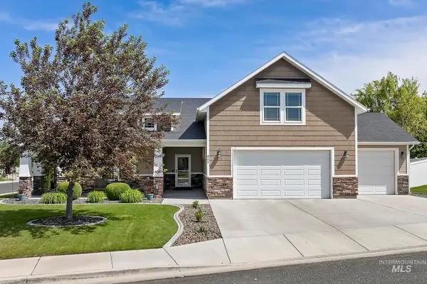 952 White Birch Ave, Twin Falls, ID 83301