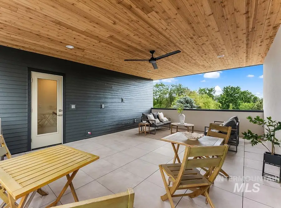 3349 W Georgie Jean Lane #End Unit, Boise, ID 83703 - #2