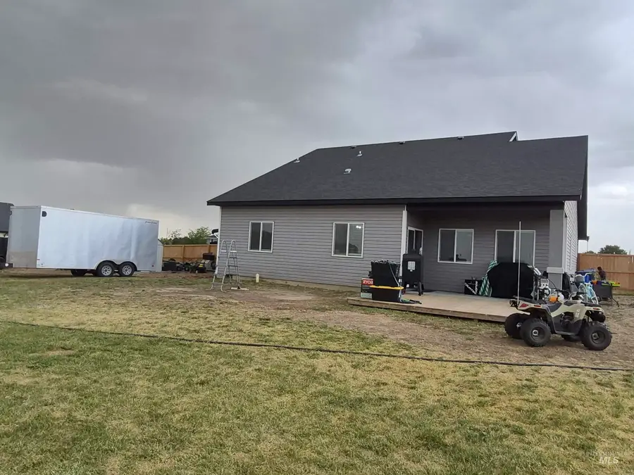 185 W 38 S, Jerome, ID 83338 - #2