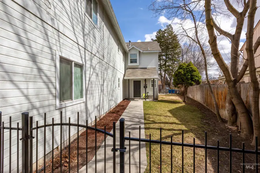 1514/1516 S Manitou Ave, Boise, ID 83706 - #2