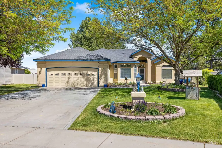 421 Morning Sun Dr, Nampa, ID 83686 - #2