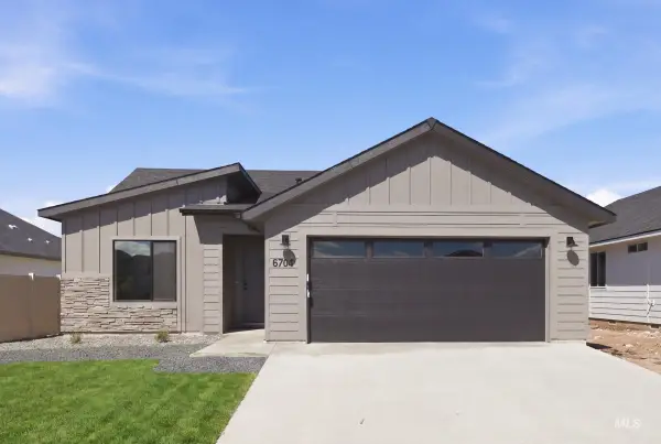 8365 S Tyrion Way, Kuna, ID 83634