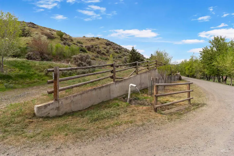 4785 A River Road, Buhl, ID 83316 - #2