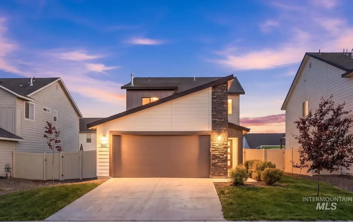 100 N Meadowsweet Avenue, Kuna, ID 83634 - #1