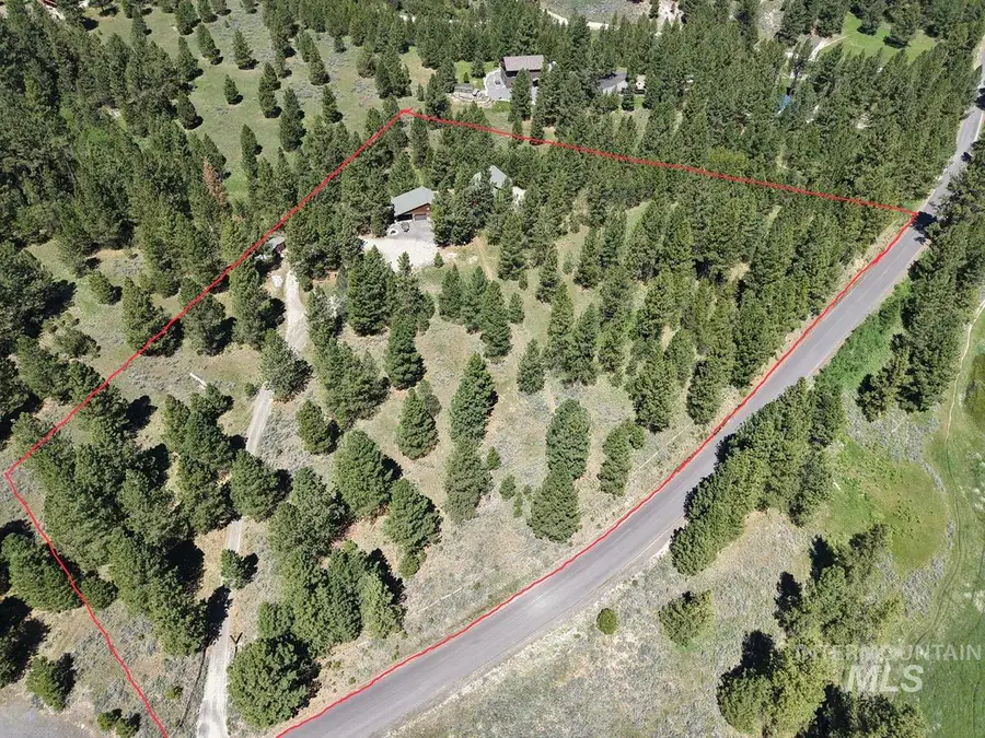 515 Cabarton Road, Cascade, ID 83611 - #3