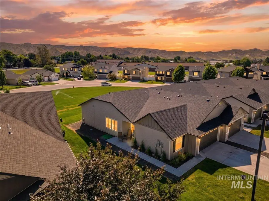 878 S Beaver Creek Way, Emmett, ID 83617 - #3