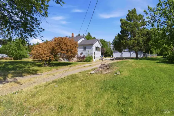 2505 Syringa Ln, Caldwell, ID 83605