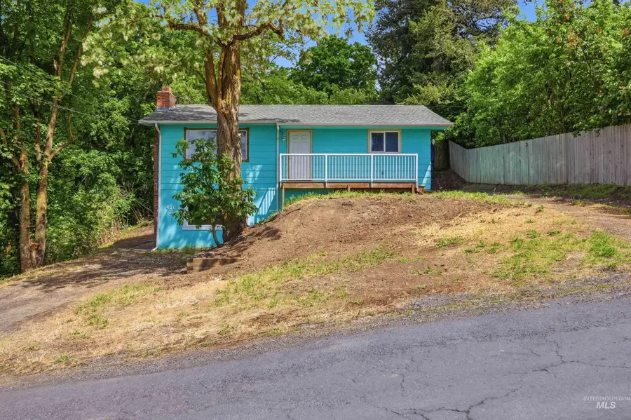 416 N Van Buren, Moscow, ID 83843 - #2