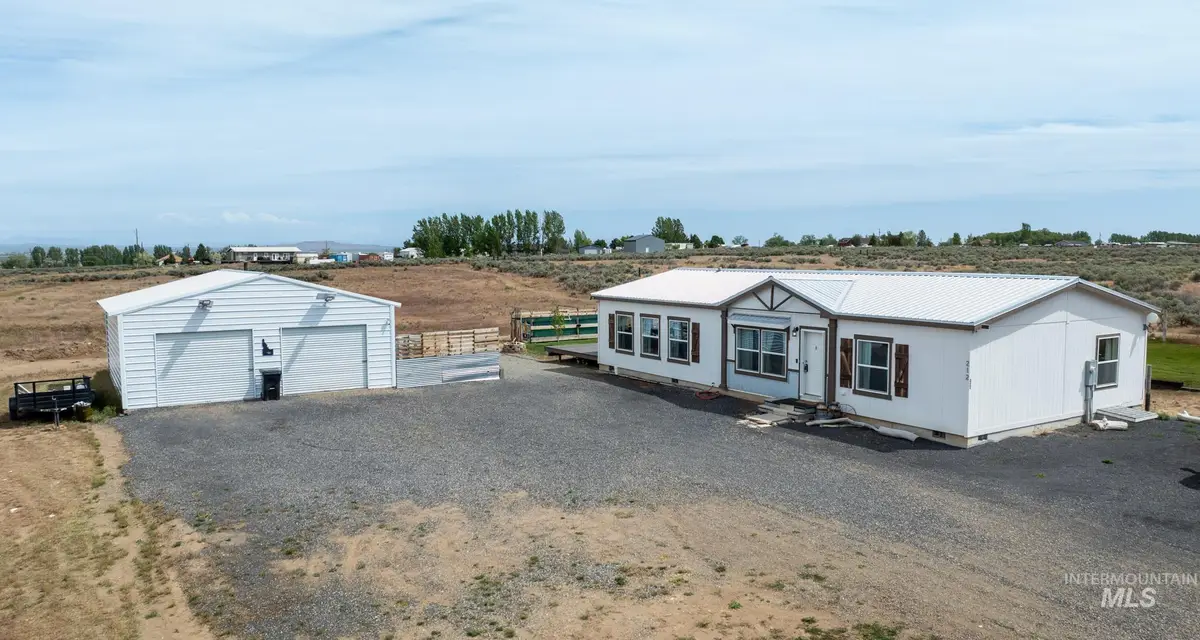 212 E 10 S, Shoshone, ID 83352 - #1