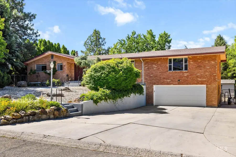 2745 E Starlington Dr, Boise, ID 83712 - #2