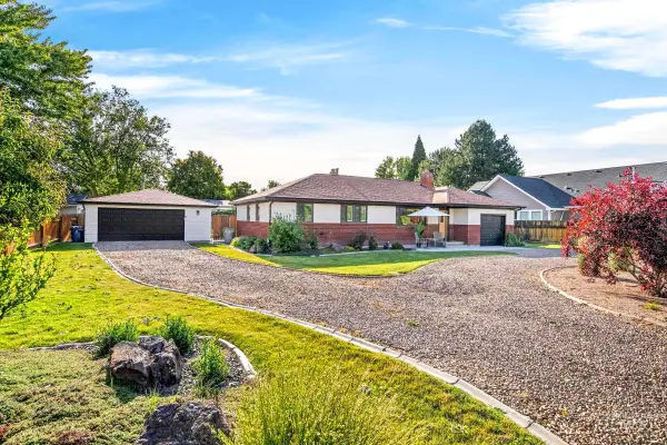 2715 S Virginia Ave, Boise, ID 83705