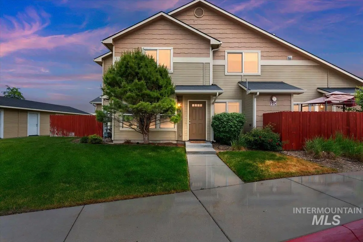 9151 W Brogan Dr, Boise, ID 83709 - #1