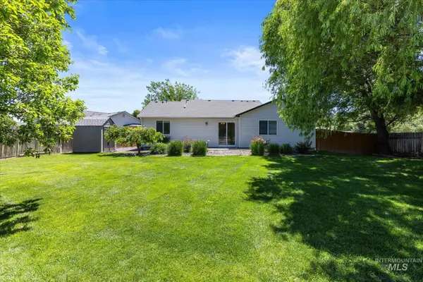 3907 N Abbott St, Caldwell, ID 83607