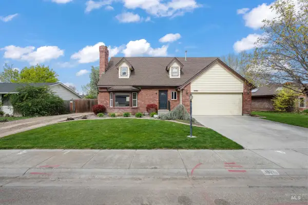 1921 N Incline Way, Meridian, ID 83646