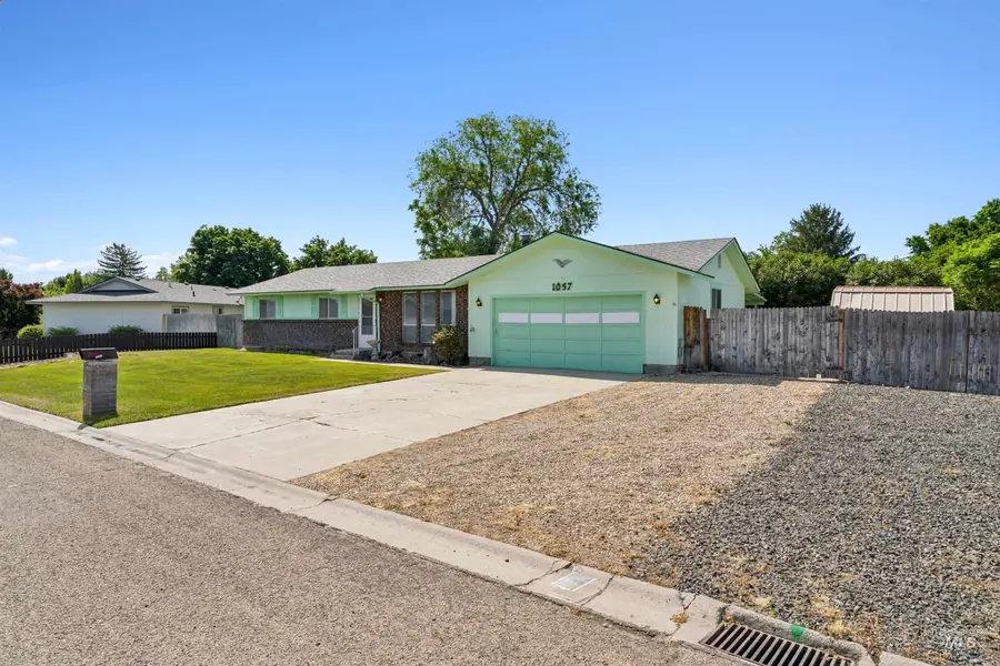 1057 Sweetwood, Nampa, ID 83651 - #2