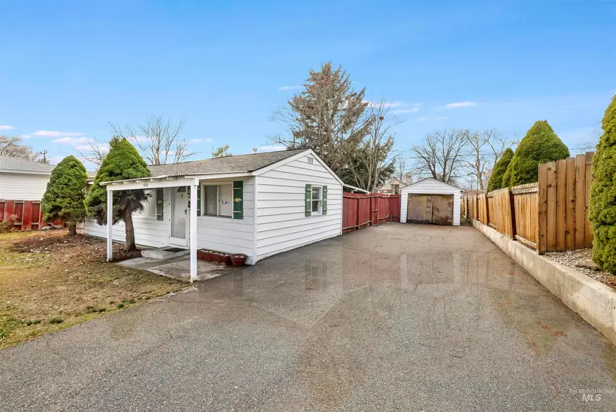 545 Madison Street, Twin Falls, ID 83301 - #2