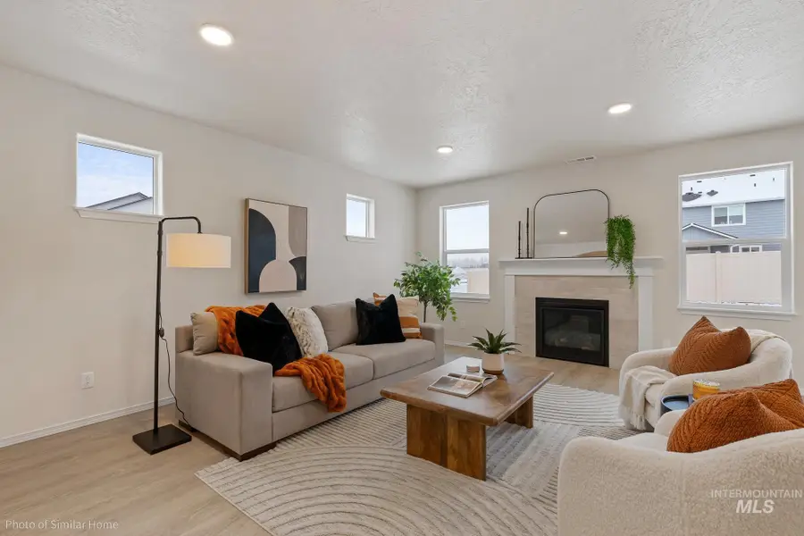 657 SW Mendenhall St #11/6, Mountain Home, ID 83647 - #2