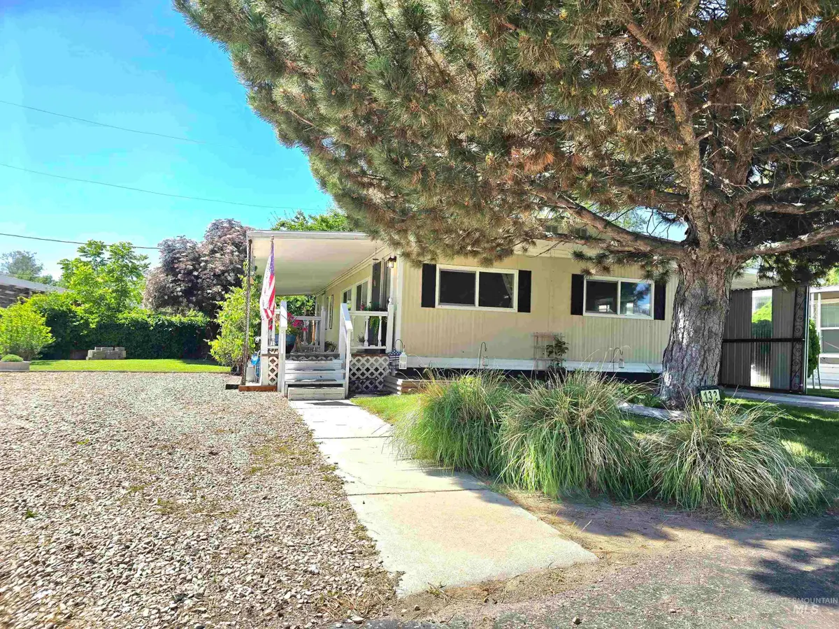 132 S Young Lane, Eagle, ID 83616 - #1