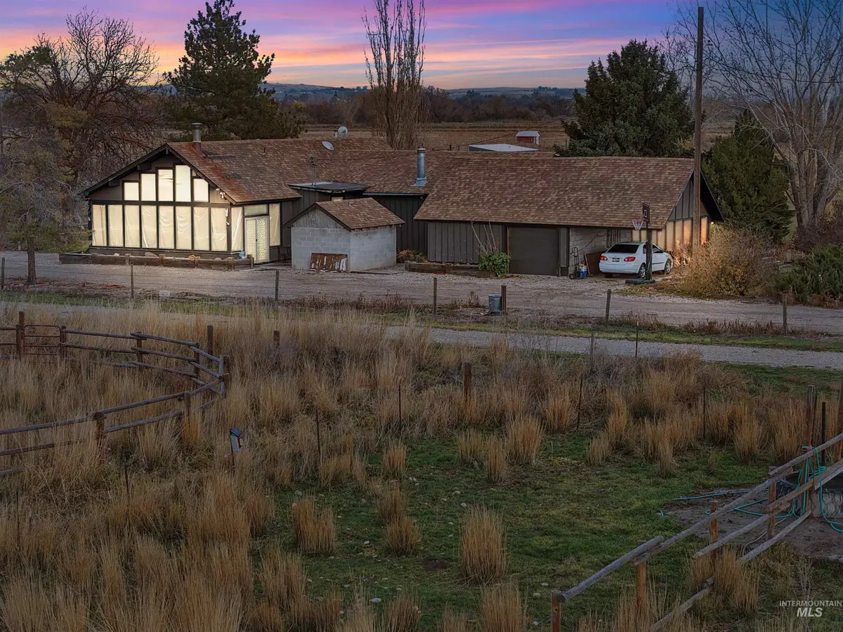 30327 Hexon Rd., Parma, ID 83660 - #1