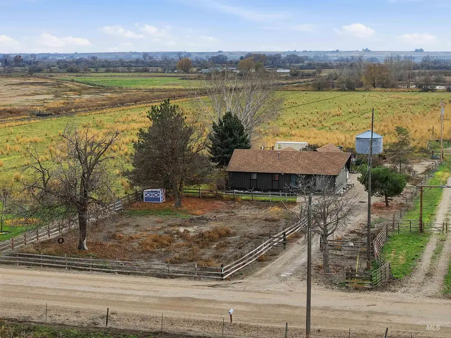 30327 Hexon Rd., Parma, ID 83660 - #2
